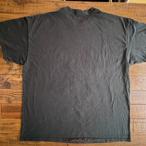 Retro Style Howling Wolf and Pack T-Shirt! - Picture 3 of 6